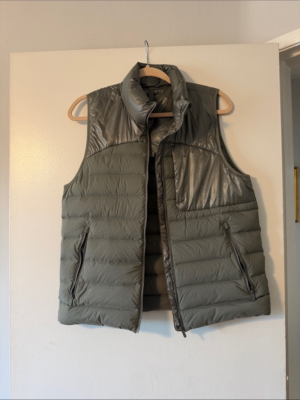 lululemon athletica Olive Green Quilted Puffer Vest